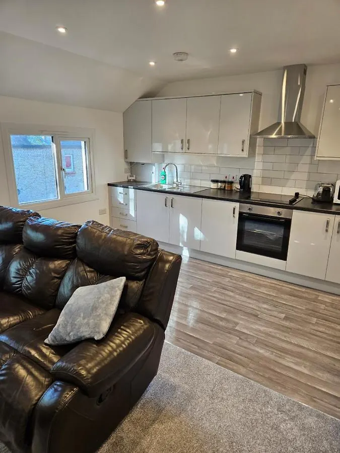 Quiet Hideout Apartment Southend-on-Sea 0*,